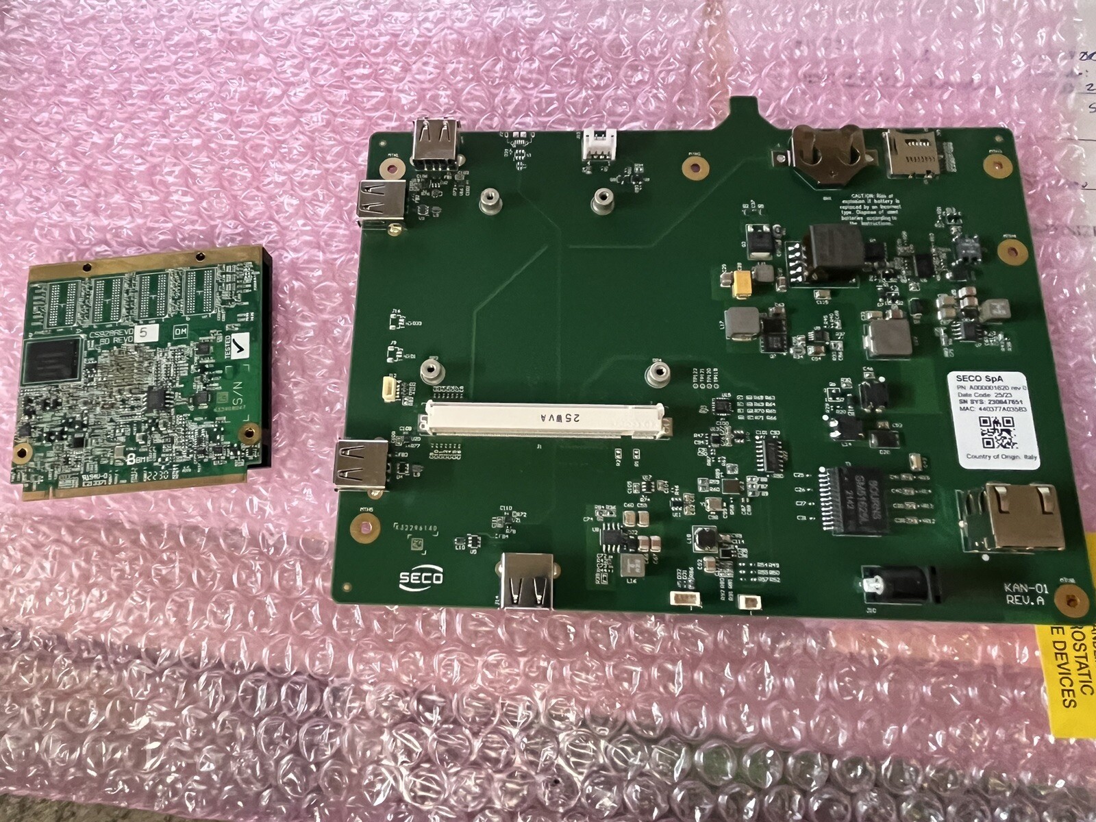 SECO Q7 Computer On Module NXP i.MX 6 Processor w/ Carrier Board SOM-Q7-MX6 NEW