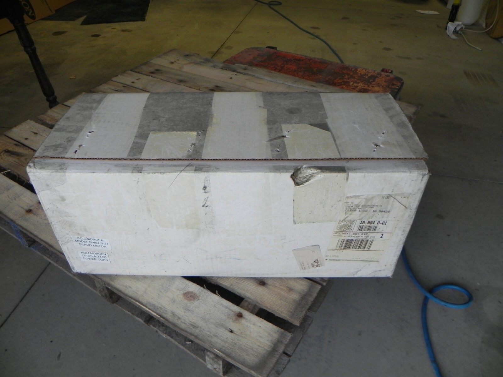 Kollmorgen Goldline Brushless P.M. Servomotor Radford B-404-B-21 with Cable NEW