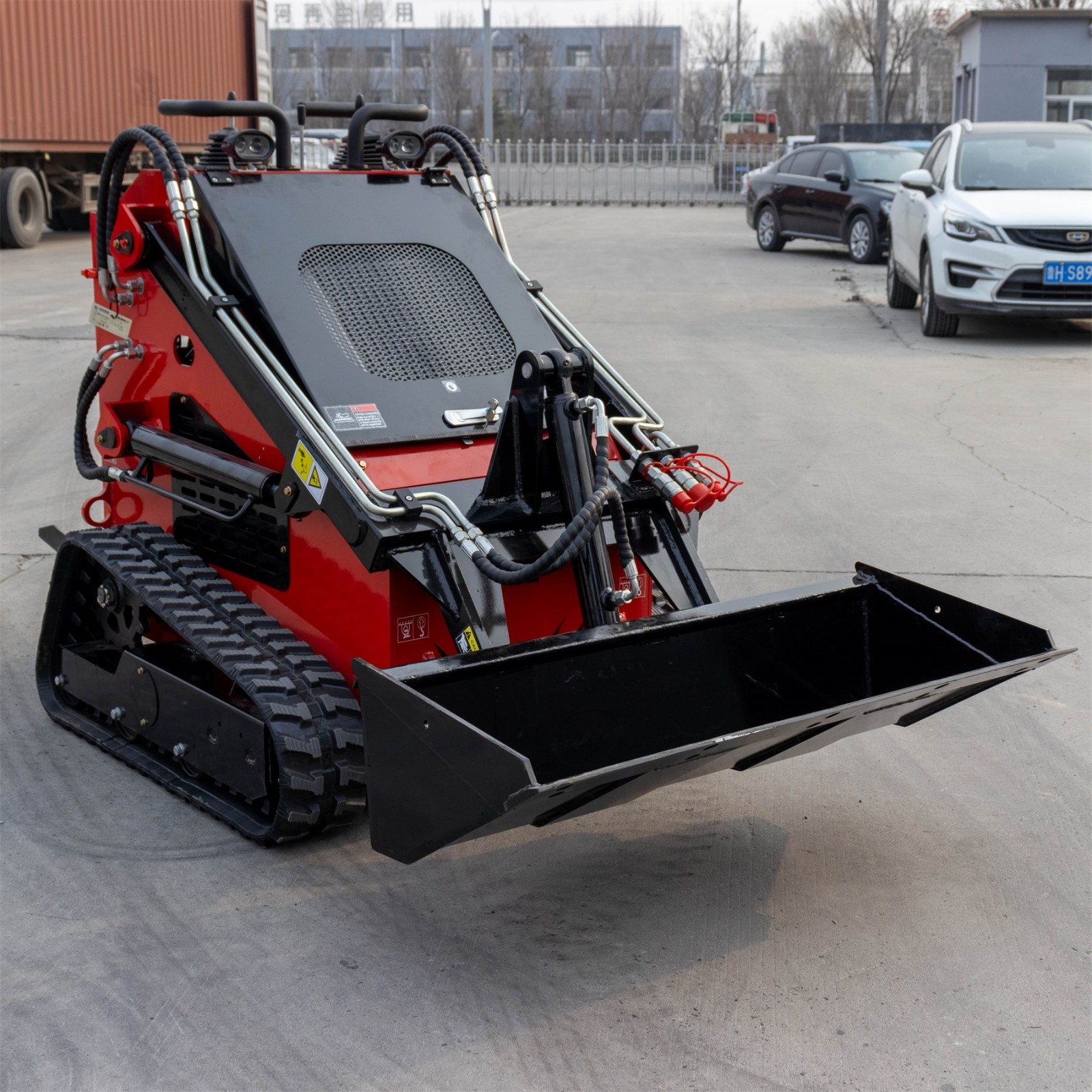 Brand New Compact Mini Crawler Skid Steer Loader 23hp Gas Engine EPA Free Ship