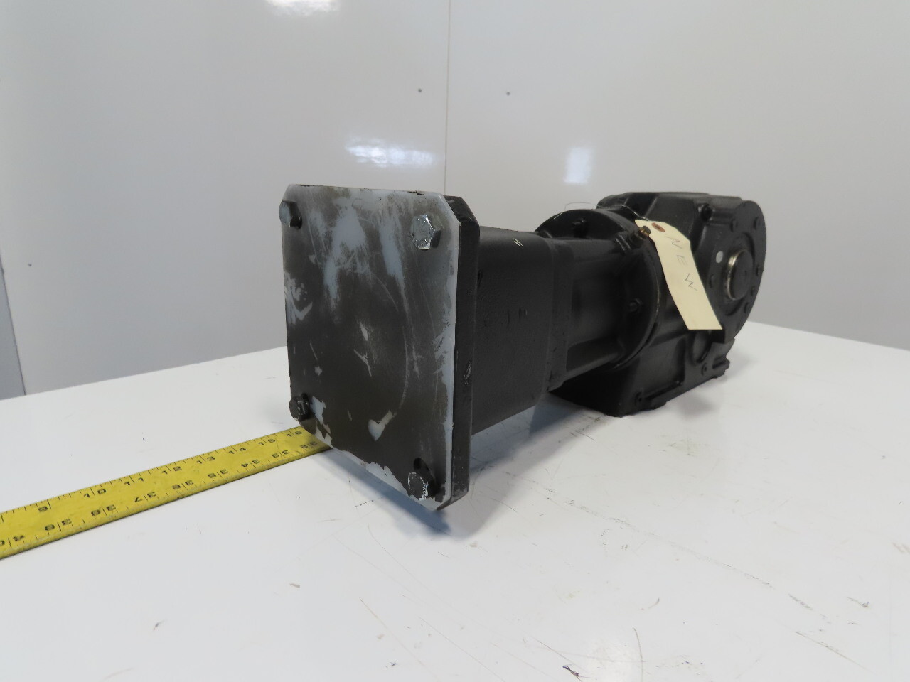 Sew Eurodrive 8.71:1 Ratio 3000RPM MAX 344RPM Thru Shaft Output Gearbox