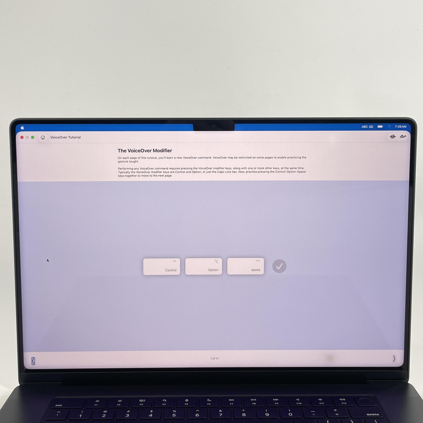 MacBook Pro 16 Black 2024 M4 Pro 14-Core CPU 20-Core GPU 24GB 512GB Dark Spot