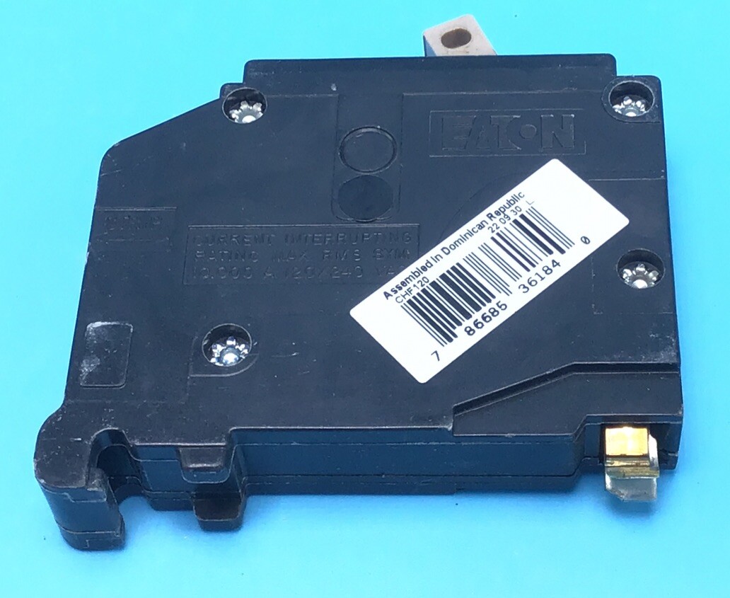 One (1) New Circuit Breaker Eaton Cutler-Hammer CH120 CHF120 20 Amp 1 Pole $$