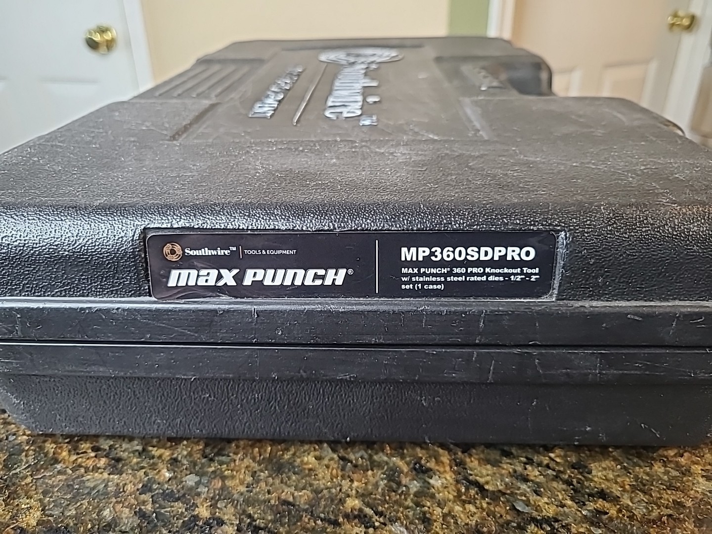 Southwire MP360SDPRO Max Punch 360 Lightweight Stainless Steel – 1/2″ – 2″