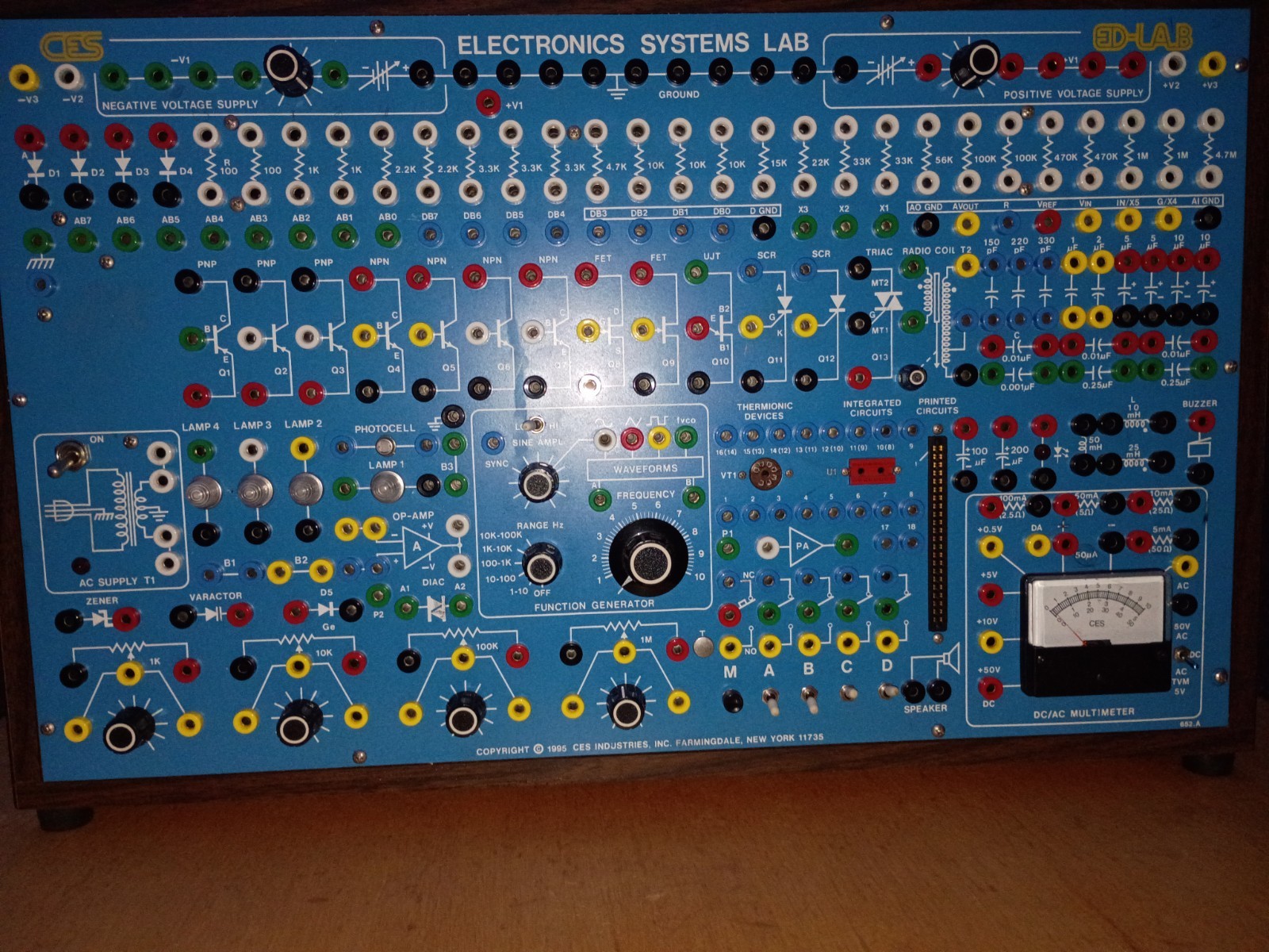 CES Digital Analog Trainer System Lab 652.A