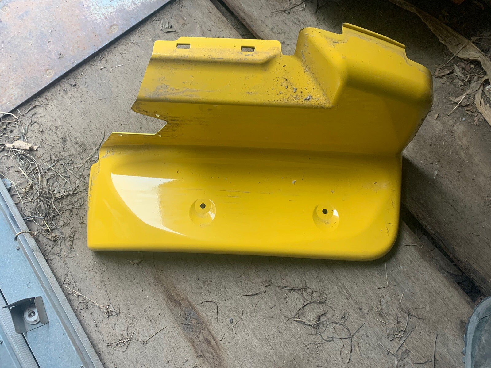 NEW Left Side Fender New Holland L220 L218 OEM 84302587 47545564
