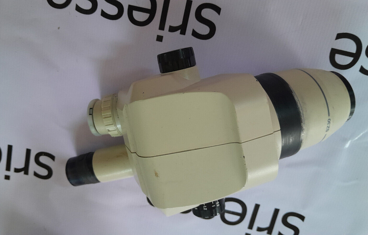 Olympus SZ30 SZ3060 Microscope .[sold as is,Incomplete equipment]