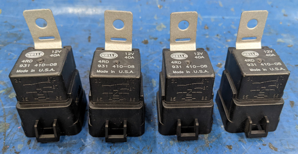SET of 4 – Hella Original 12V 40A Relay with Bracket 4RD 931 410-08 Made in USA