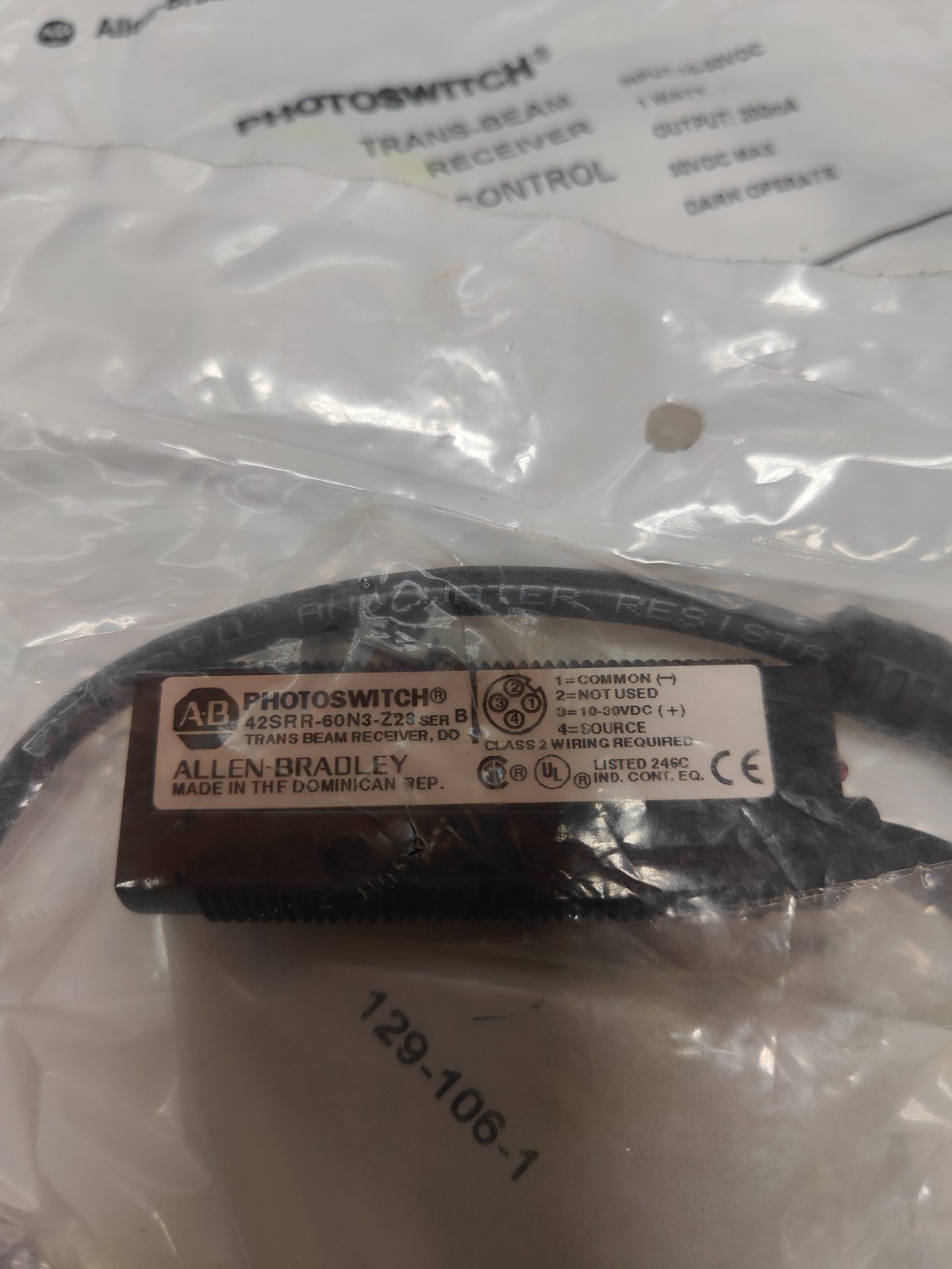 Allen Bradley Rockwell automation 42srr-60n6-Z23 trans beam photoswitch NEW