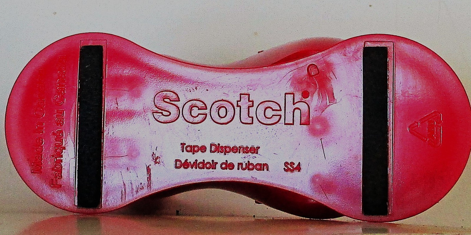 VINTAGE 1940’S RED PLASTIC HIGH HEEL COTCH TAPE DEISPENSER – CANADA