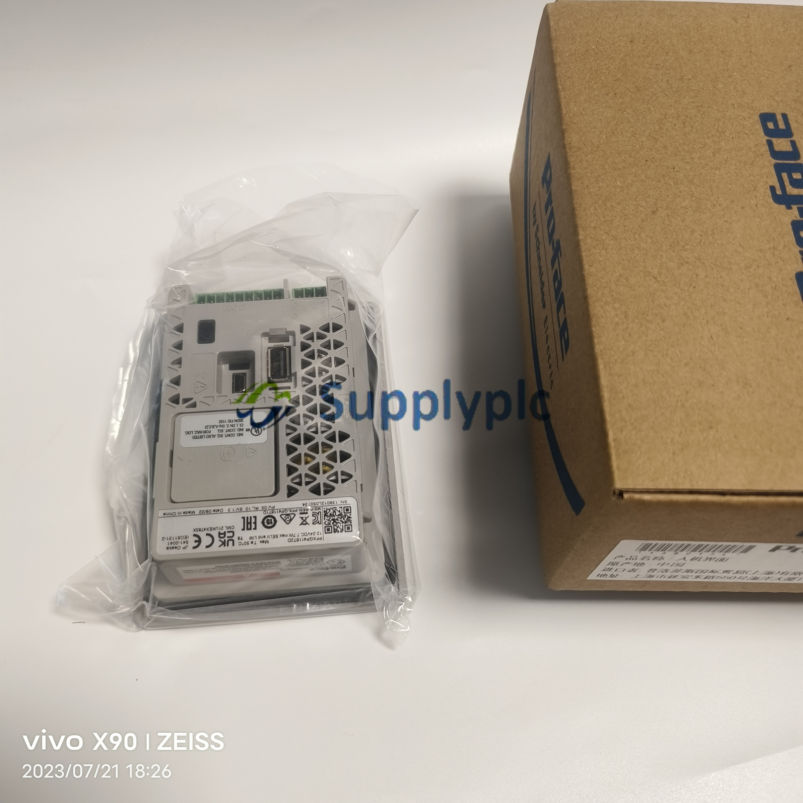 PRO-FACE HMI PFXGP4116T2D TOUCH PANEL 100% New In Box Expedited Shipping