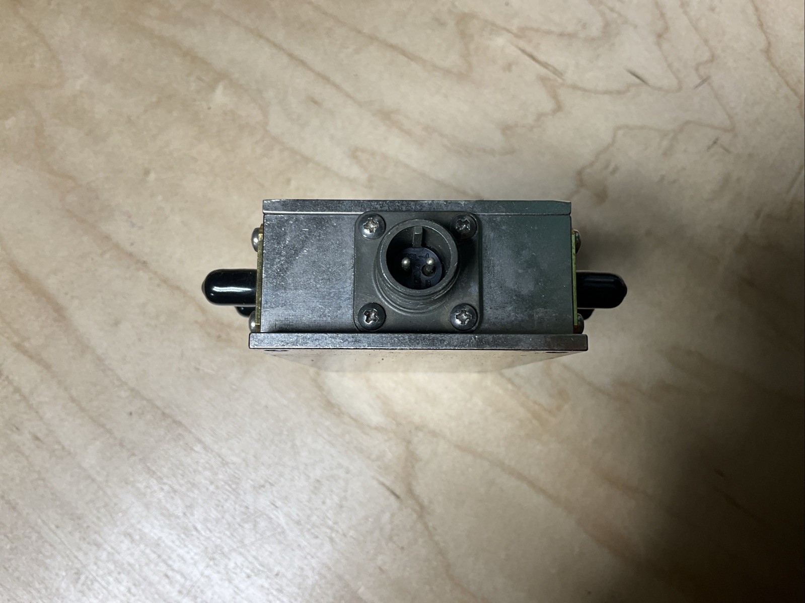 GPS SOURCE , GPS Splitter 1X8 8 Way Splitter S18-PMS-1275/5-SF