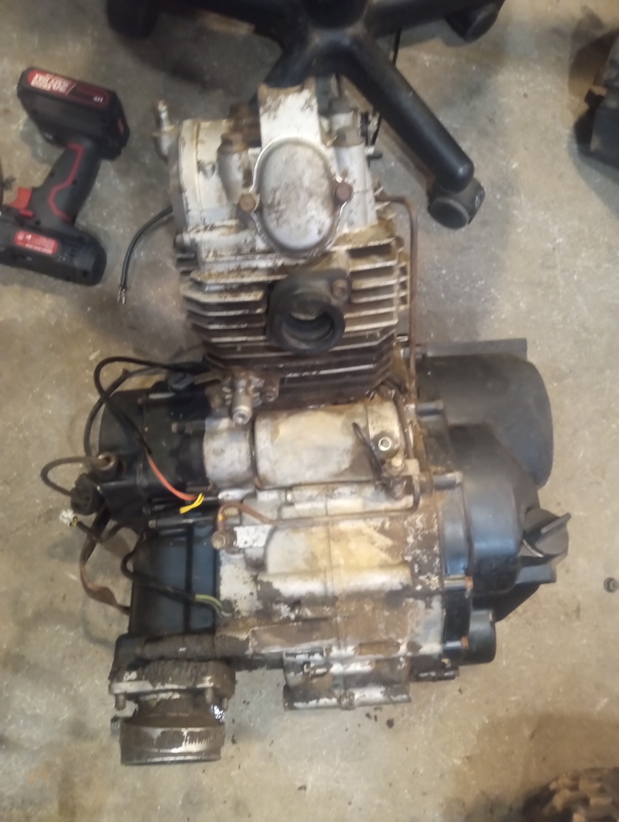 1995 Kawasaki Bayou 220 KLF220A ENGINE MOTOR