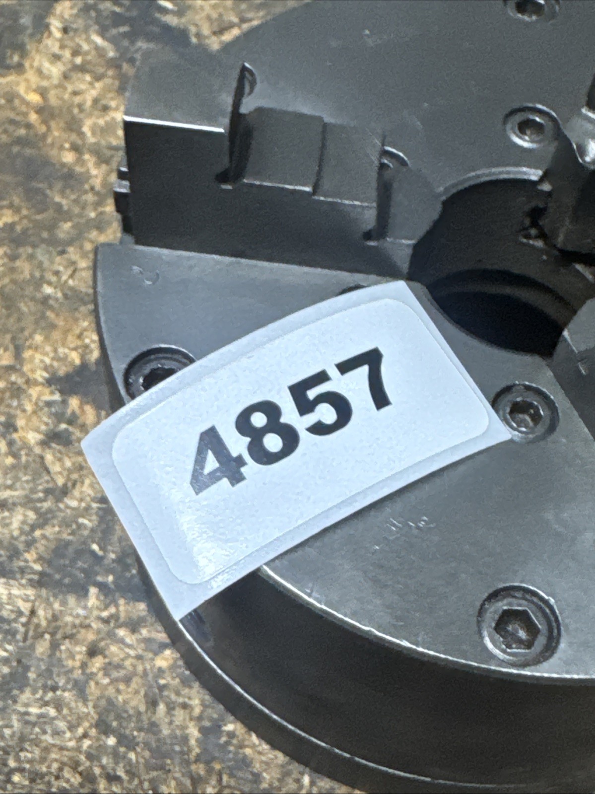 4″ BUCK 3 JAW ADJUST-TRU CHUCK 1 3/4-8 TPI