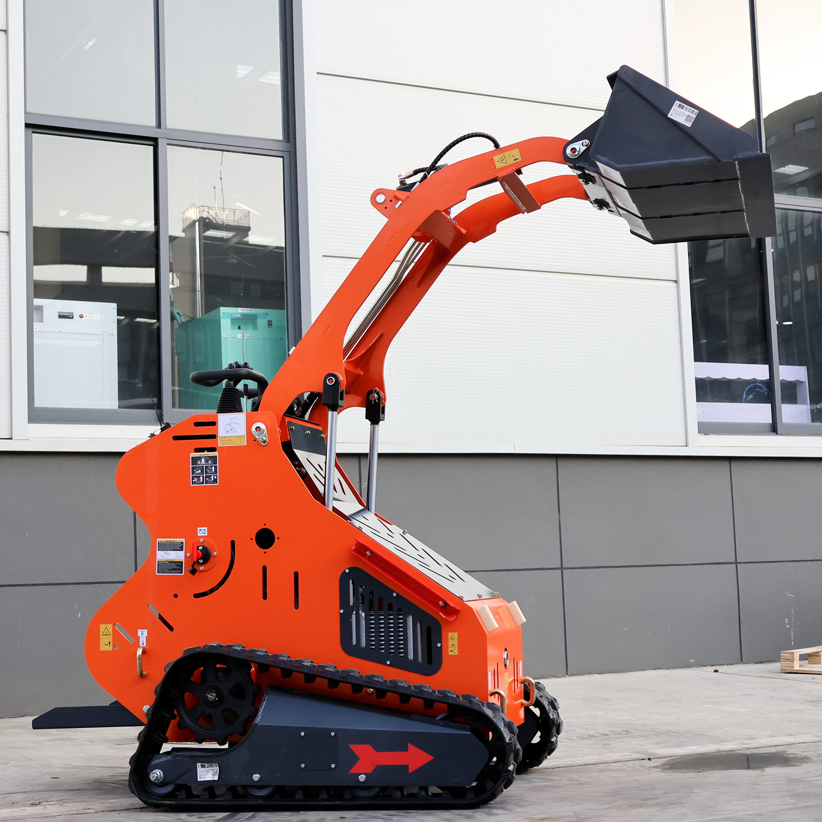 Free Shipping New MachPro MP-S330 Mini Skid Steer Track Loader 15HP Gasoline EPA