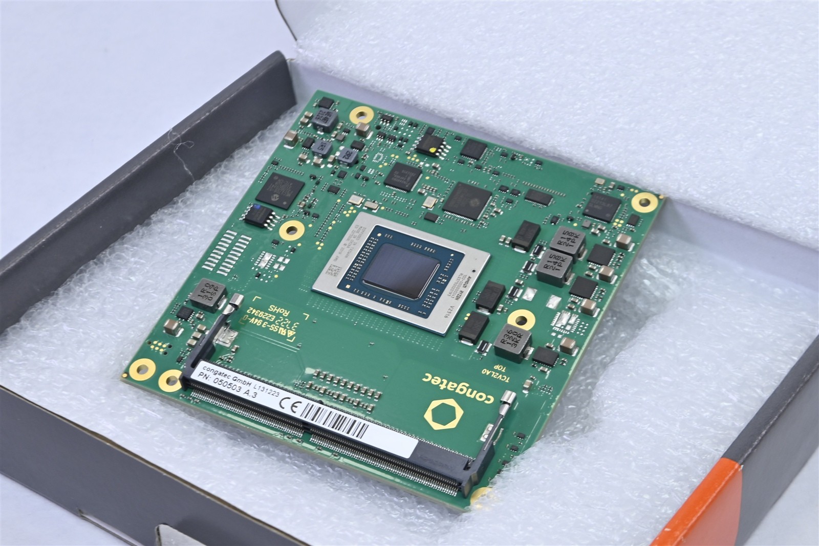 Congatec 050503 COM Express Compact Module with AMD Ryzen V2516