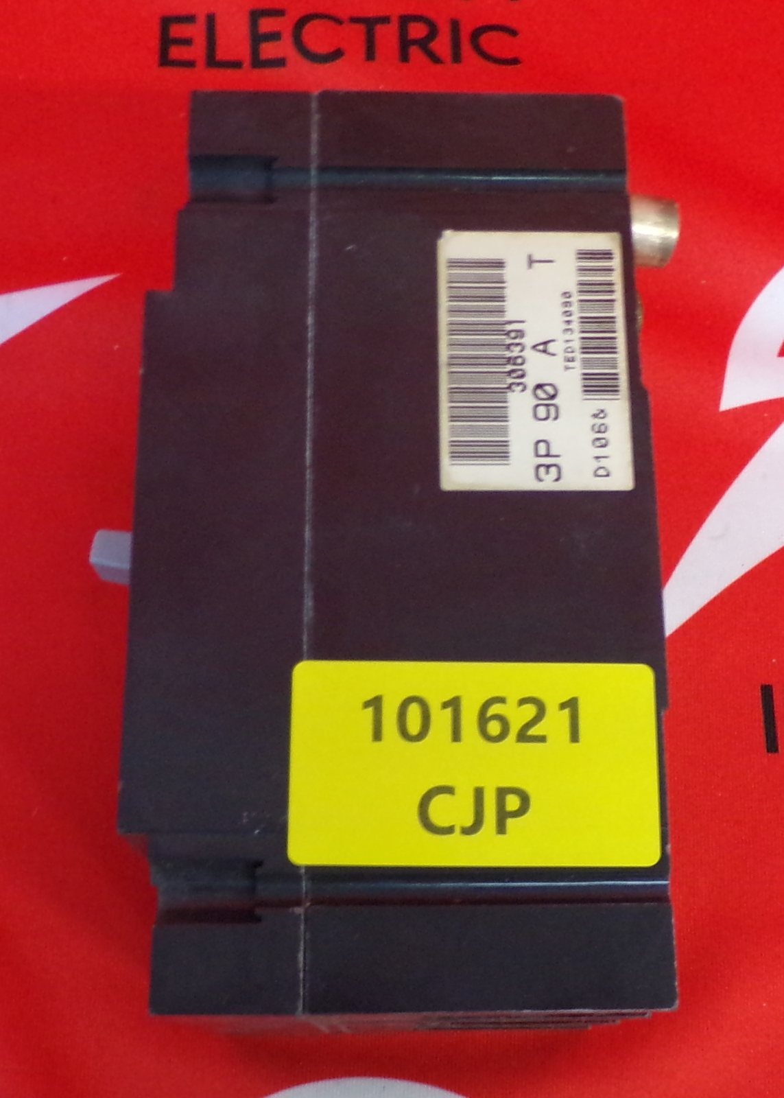 GE CIRCUIT BREAKER TED134090 90A 480V 3P GREEN W/ KIT 1YR WARRANTY