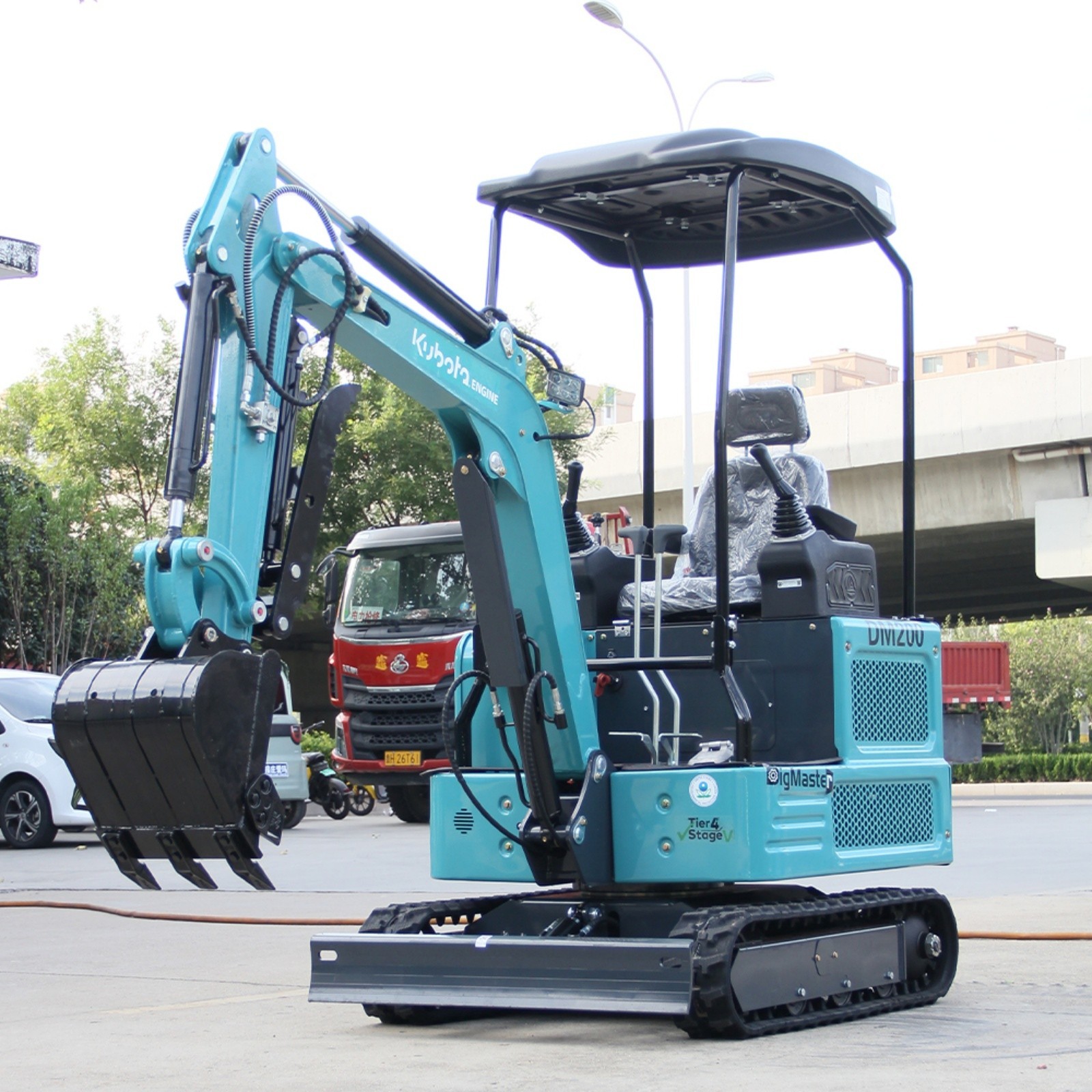 1.8 Ton Mini Excavator Kubota Diesel 4000 lbs Crawler Pilot Digger Free Shipping