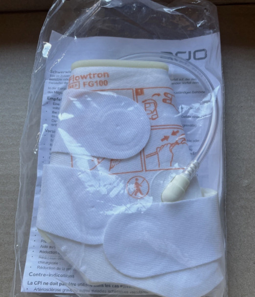 Flowtron FG100 DVT Prophylaxis Foot Garment Women Size 9 Men Size 7