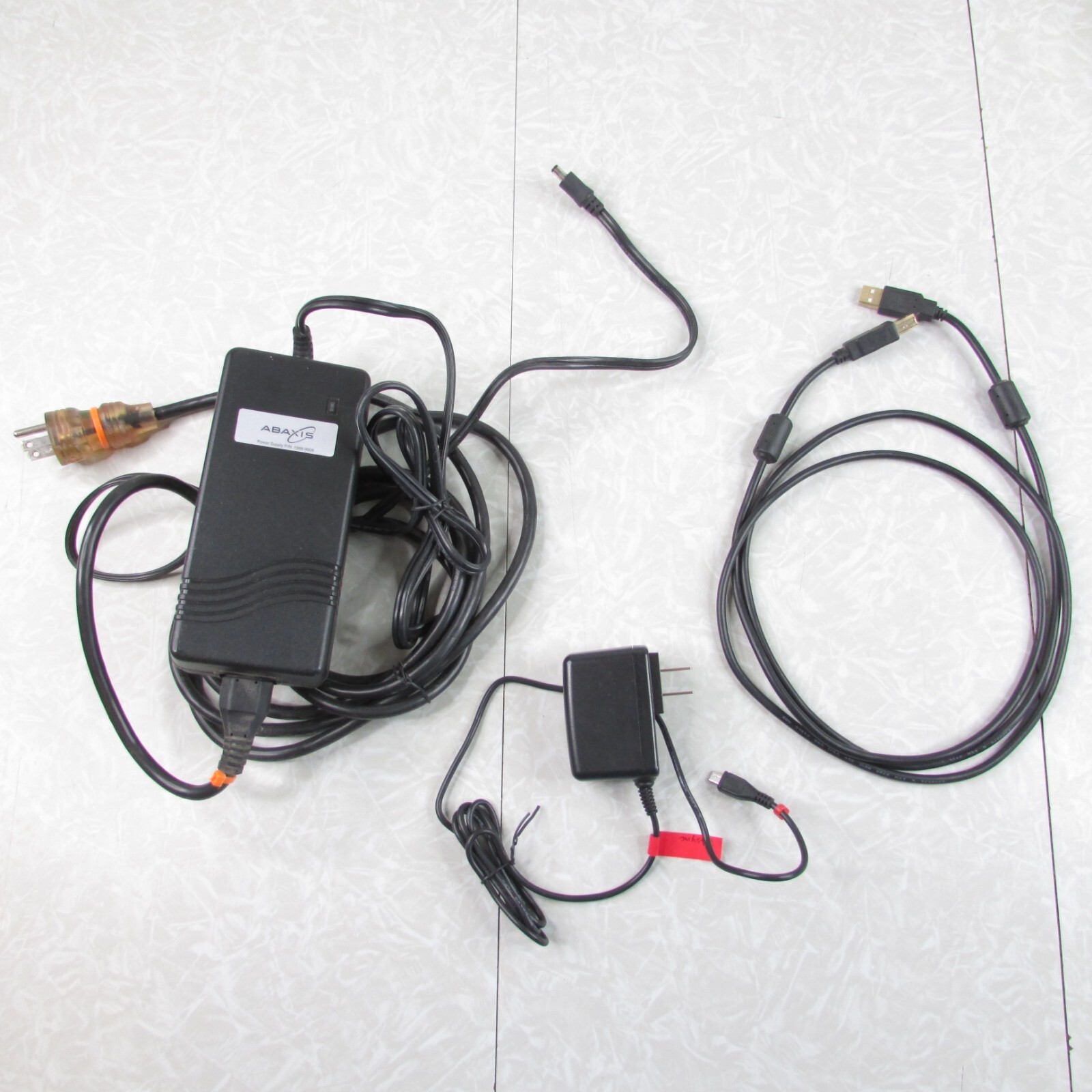 Abaxis Vetscan VS2 Chemistry Analyzer Veterinary Lab Equipment Zoetis + Extras