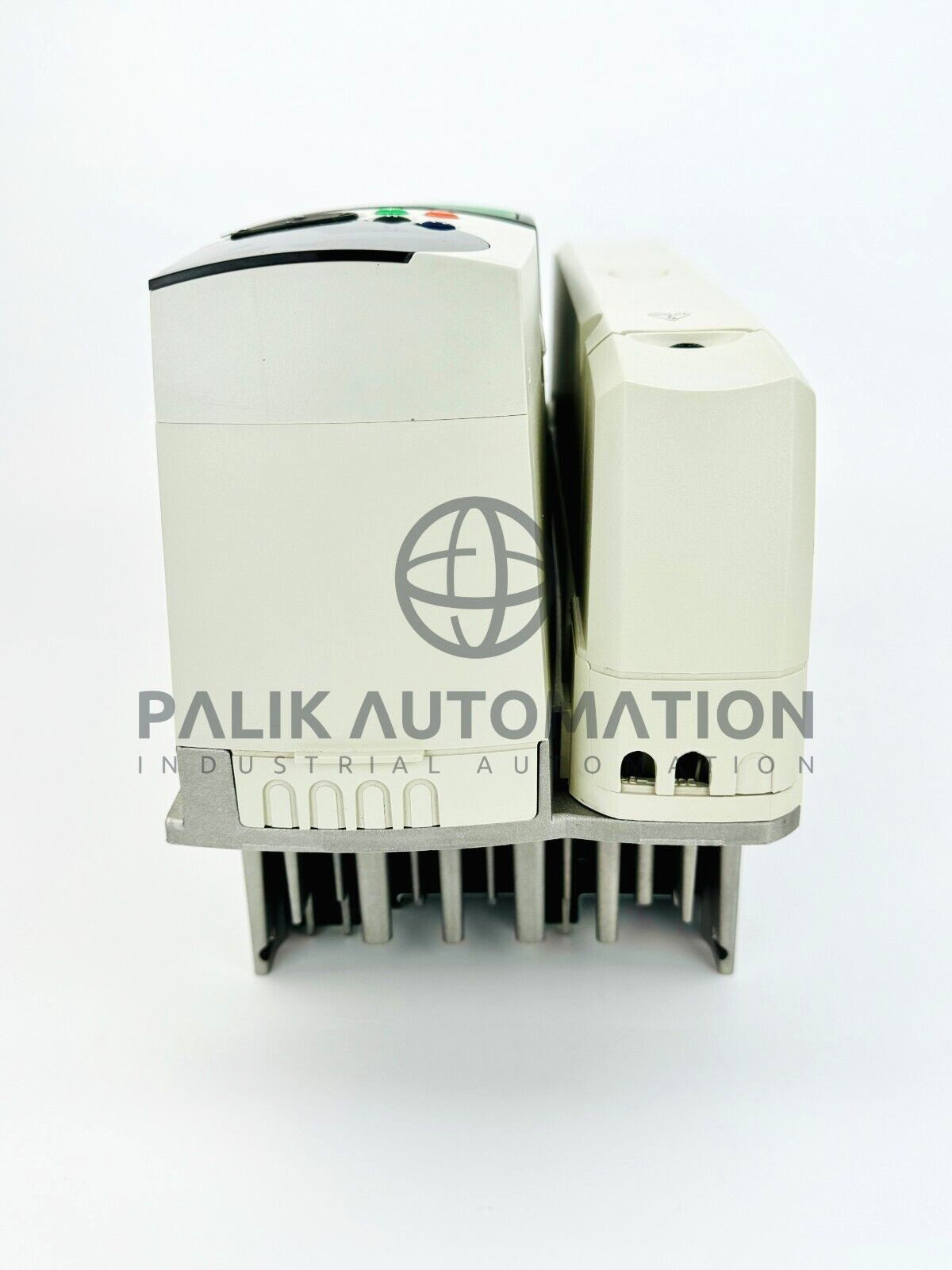 Siemens 6AV2124-0MC01-0AX0 6AV2 124-0MC01-0AX0 SIMATIC HMI TP1200 Comfort NEW