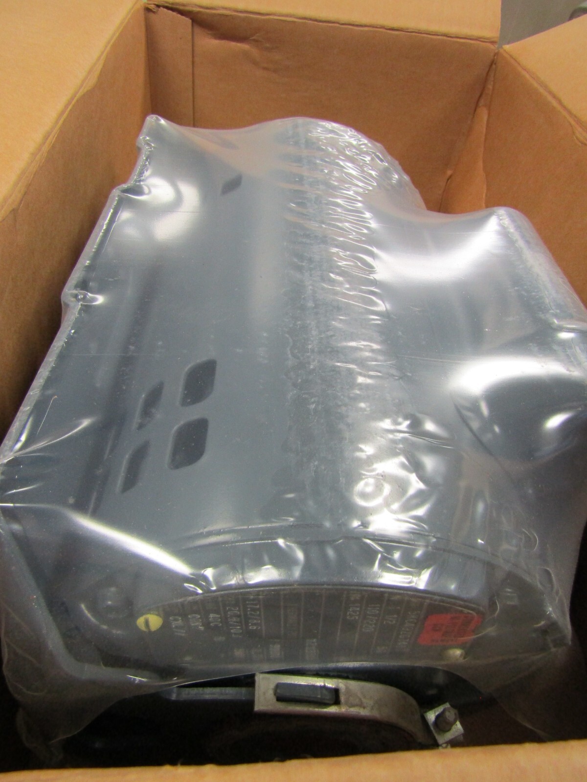👀 NEW GE GENERAL ELECTRIC 1-1/2 HP AC MOTOR 1425 RPM 220V 56H FR 1Ø 5KC49ZG748T