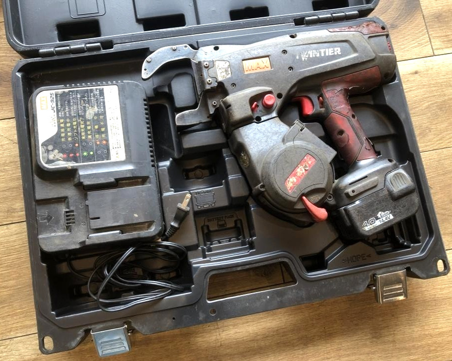 MAX RB610T Rebar Tying Tool Twin Tier Cordless with Battery and Charger
