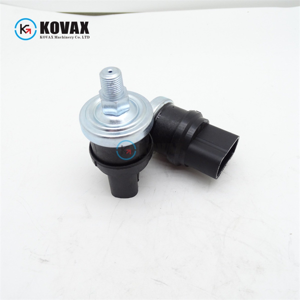 6670705 Engine Oil Pressure Sensor Construction Machinery Spare Parts