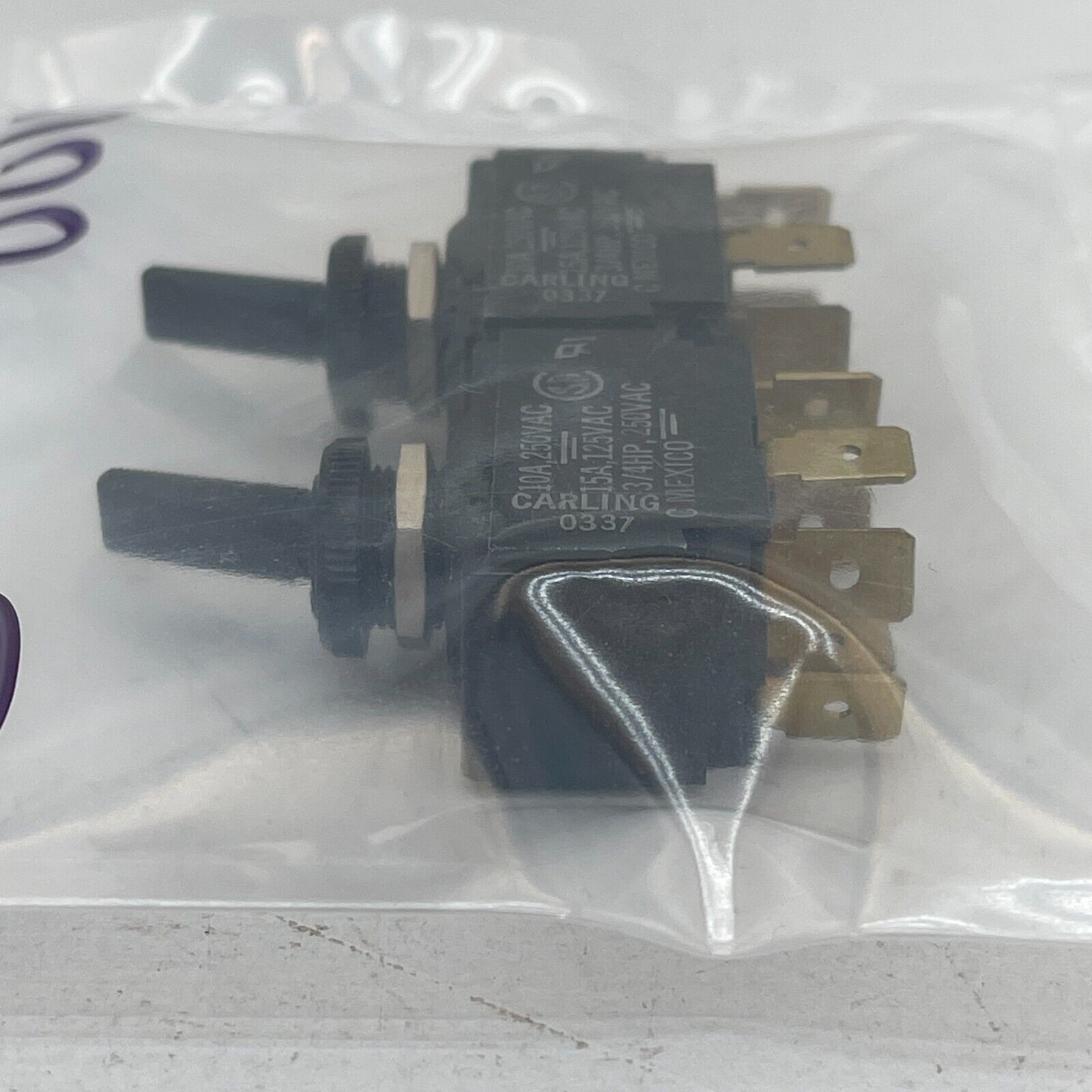 Carling Mexico On/Off/On Toggle Switch – 10A/250V, 15A/125V, 3/4 HP – Pack of 2