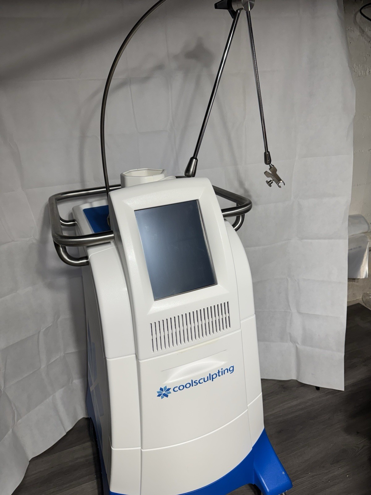 ZELTIQ CoolSculpting Control Unit BRZ-CG1-UMD-000 Cart Mounted Machine