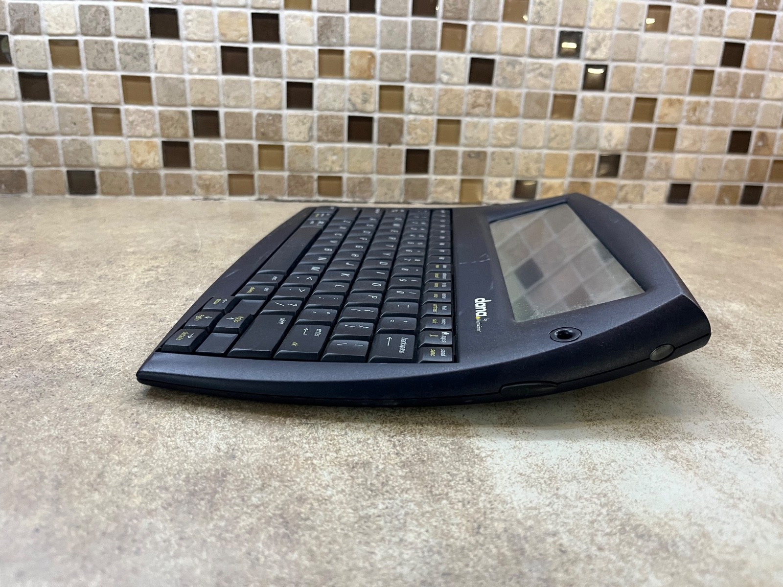 Dana by AlphaSmart Digital Typewriter Word Processor-NO STYLUS-NO POWER CABLE