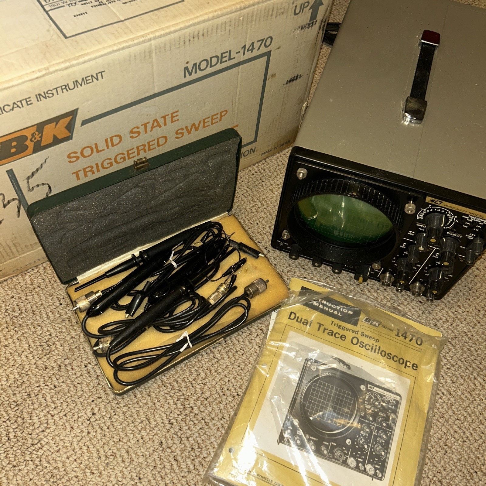 B&K Precision 1470 Analog Oscilloscope Dual Trace CRT Scope w/2 Probes in box