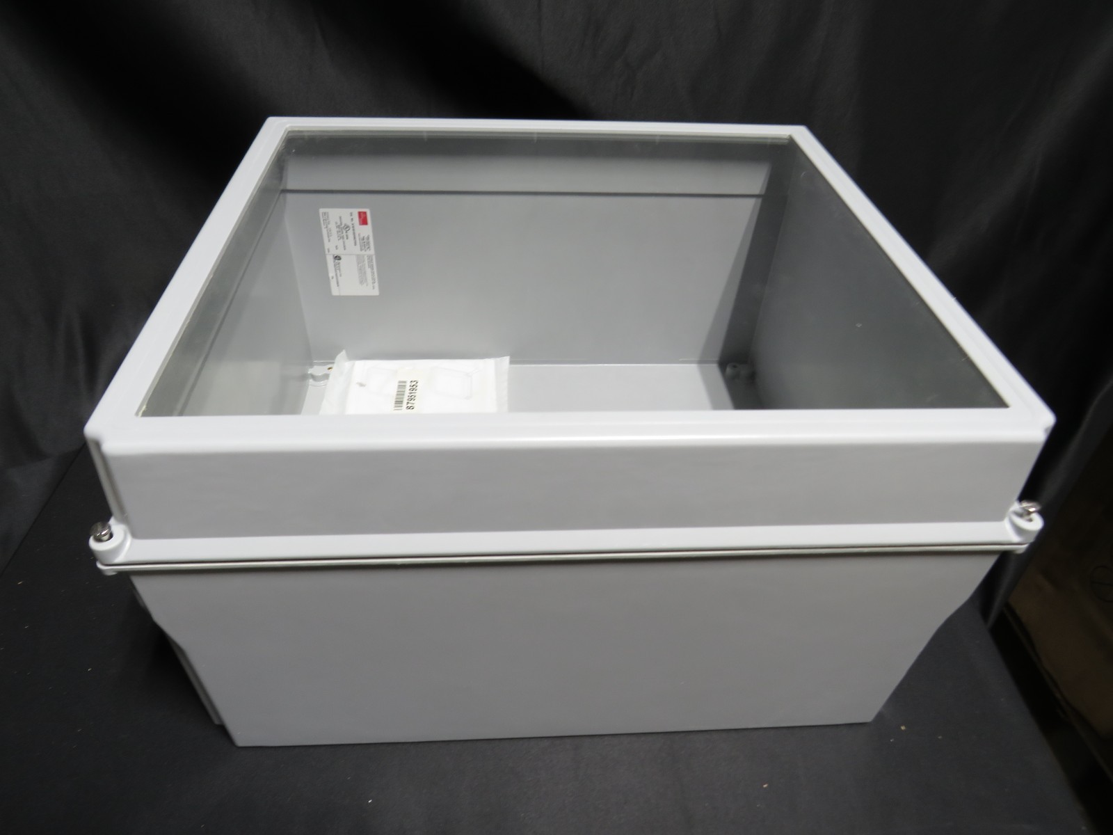 Hoffman A181610CHSCFGW Continuous Hinge Window Cover Enclosure 4X 18x16x10 [CTD]