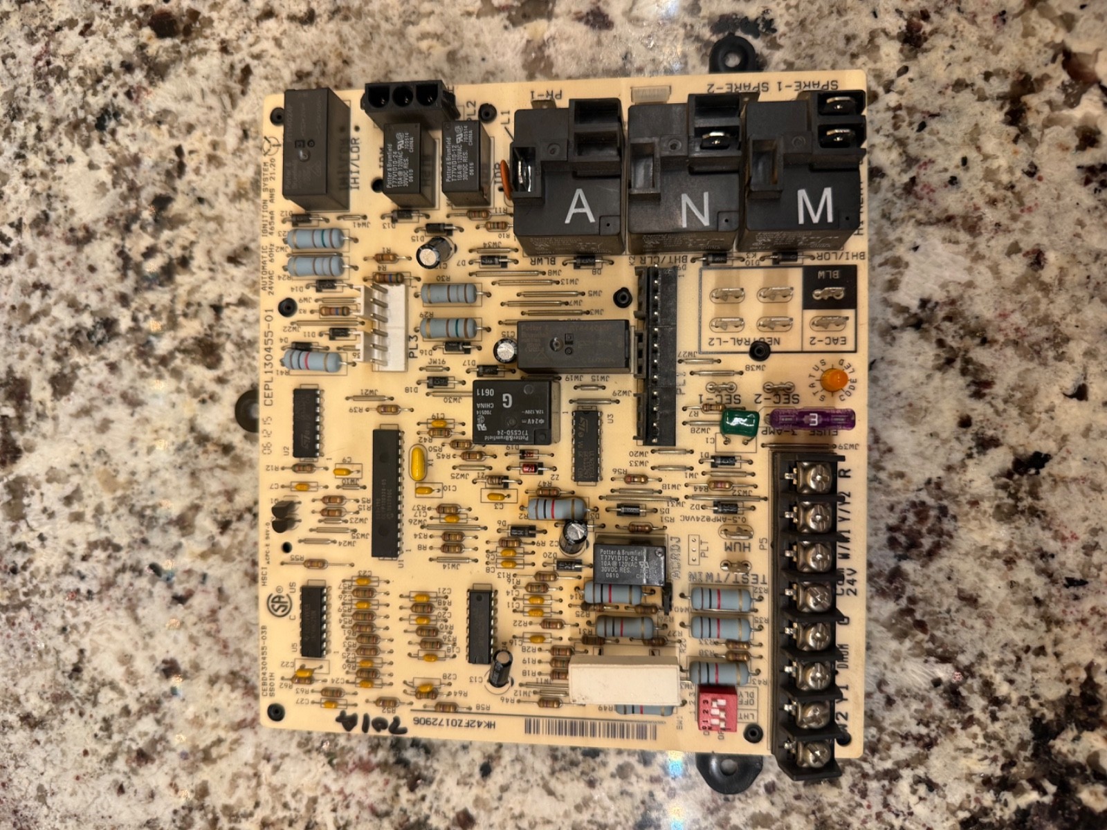 Carrier CEBD430455 03B Furnace Control Board CEPL130455 01 HK42FZ017 30 DAYS