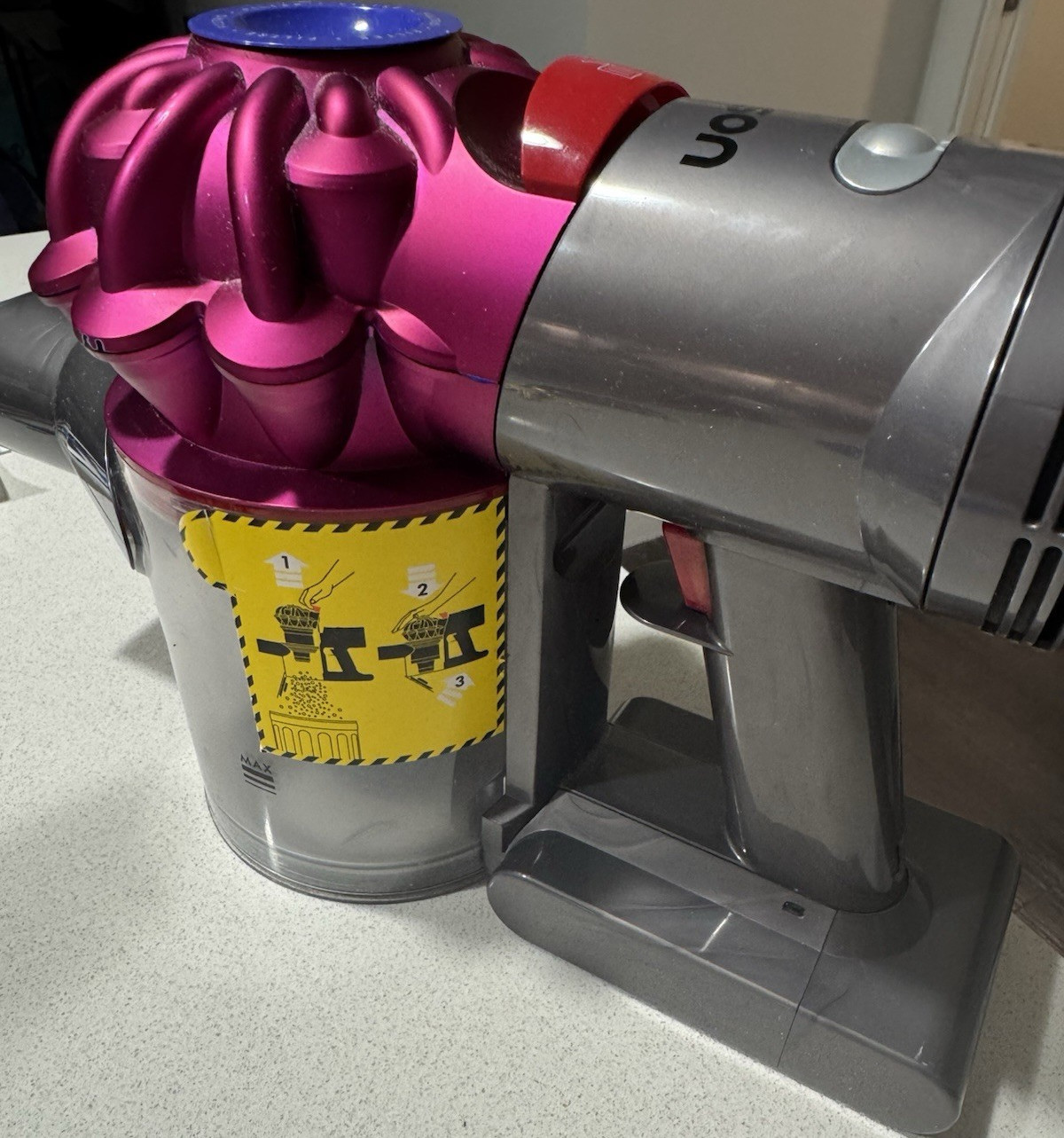 Dyson V6 Cordless Bagless Handheld Vacuum Pink/Gray Battery Powered MPN XYW.
