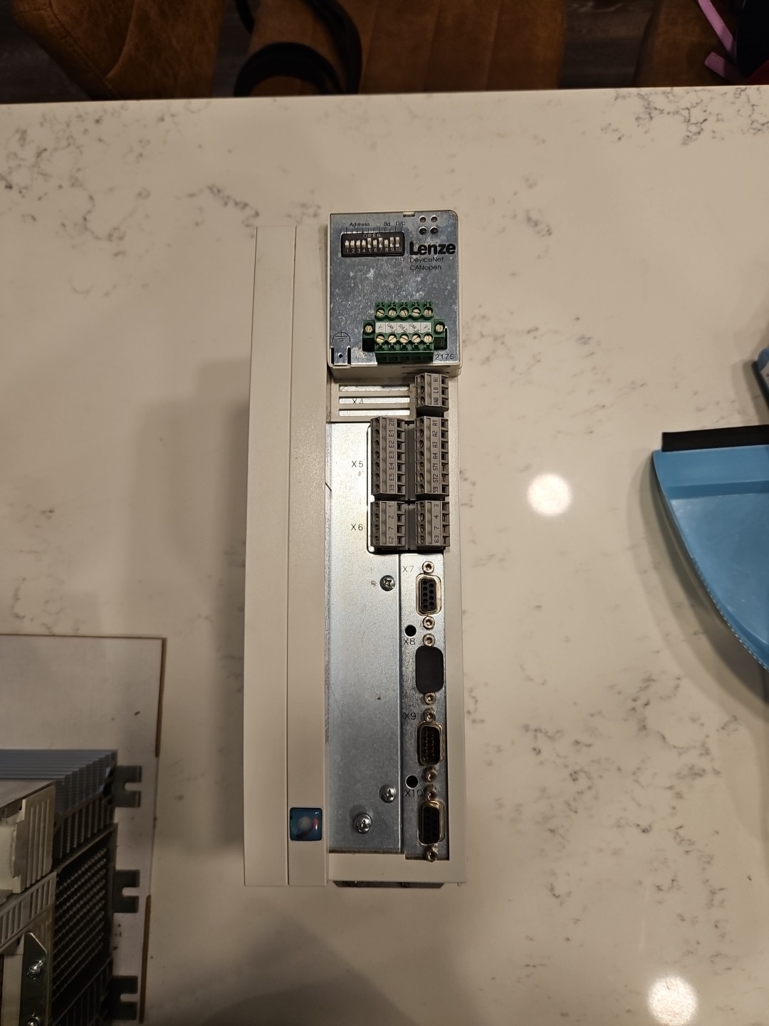 Lenze EVS9323-EP Servo Drive w/brake EMB9352-E and Fieldbus EMF2175 B