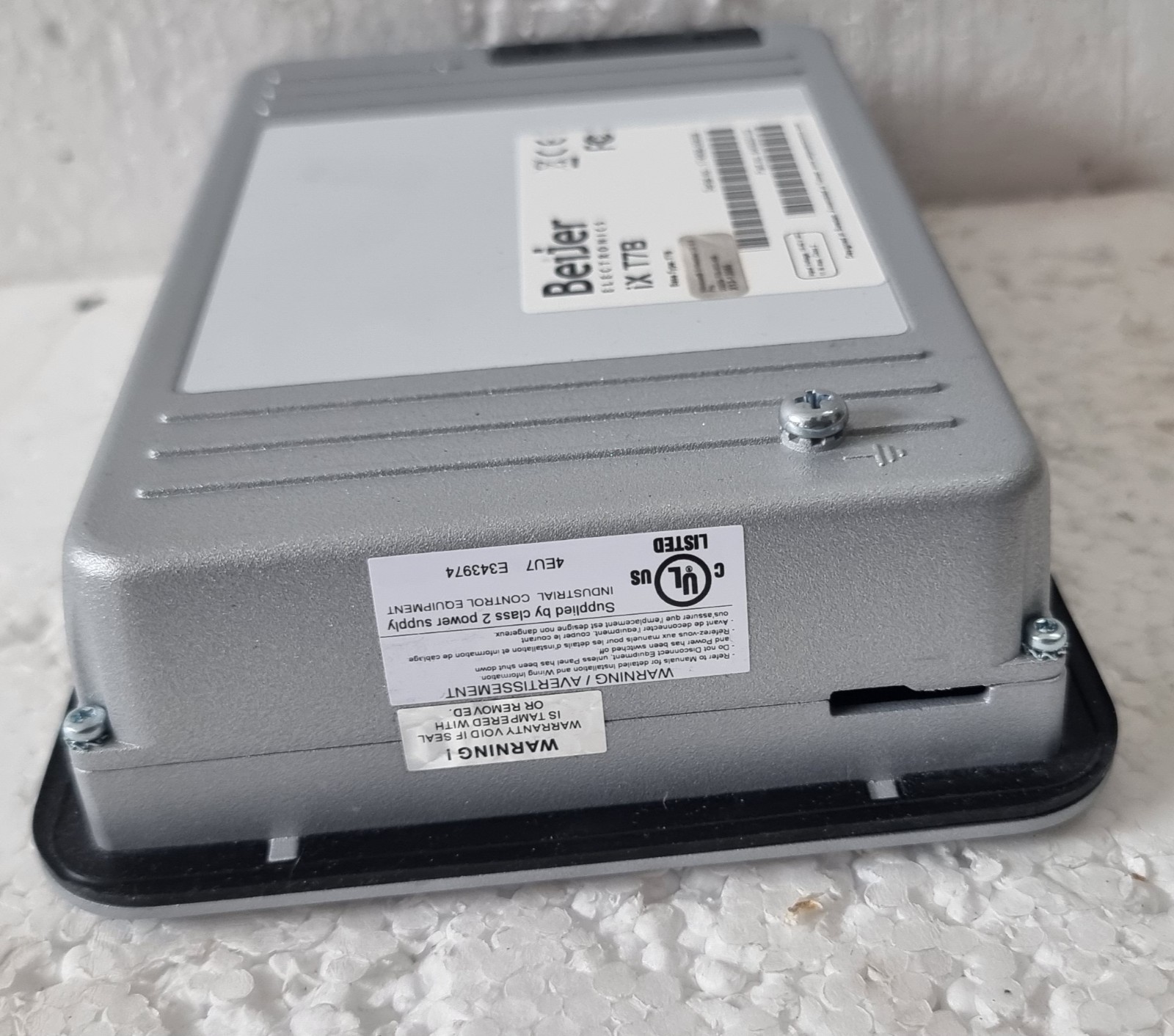 BEIJER ELECTRONICS IX T7B PART NUMBER 640000102 HMI DISPLAY