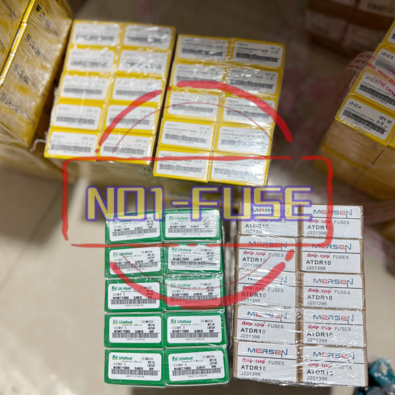 170M1419 1PC NEW Semiconductor Fuse 690V / 160A
