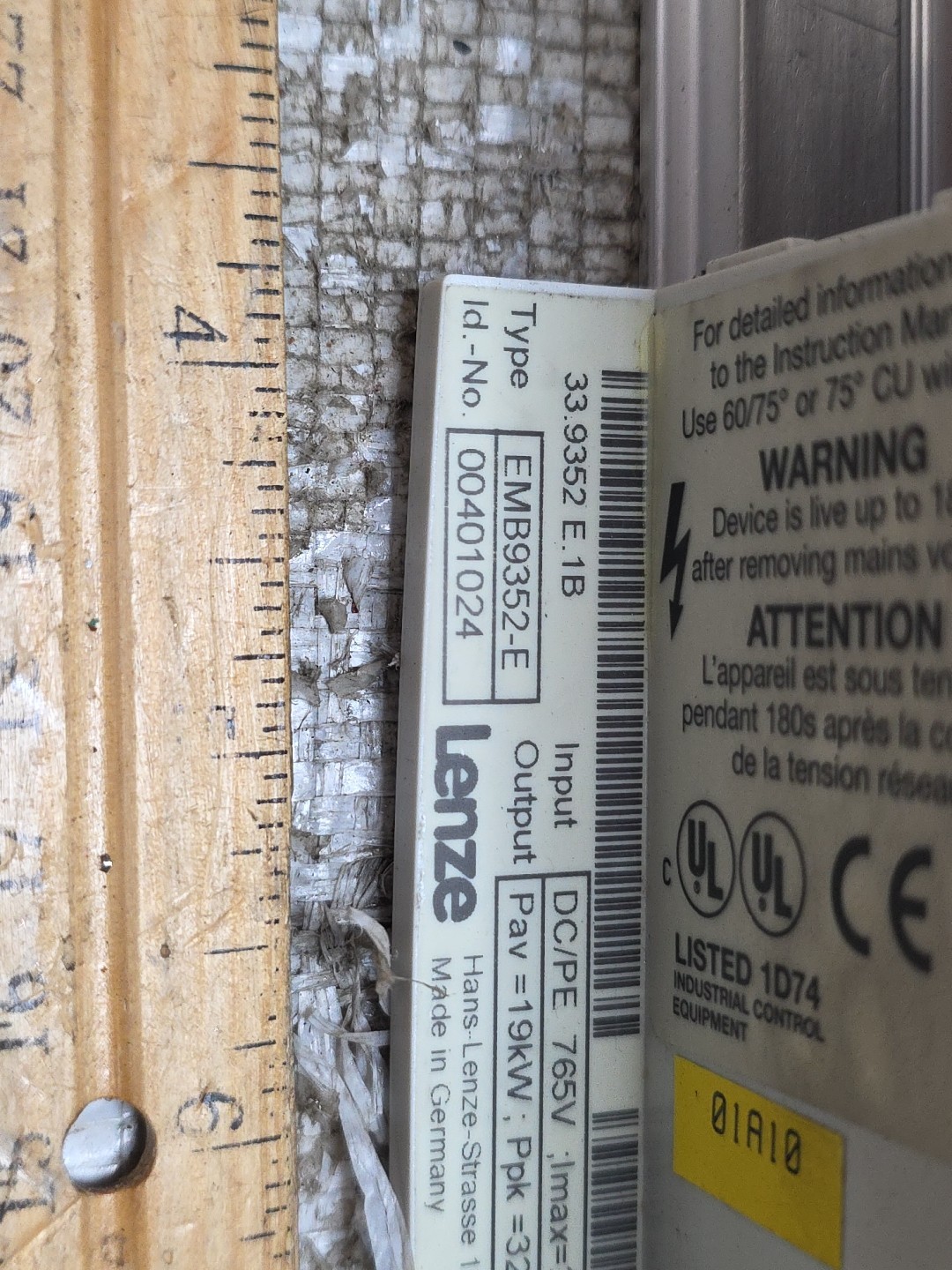 LENZE,EMB9352-E,BRAKE MODULE SERVO DRIVE USED IN EXCELLENT CONDITION