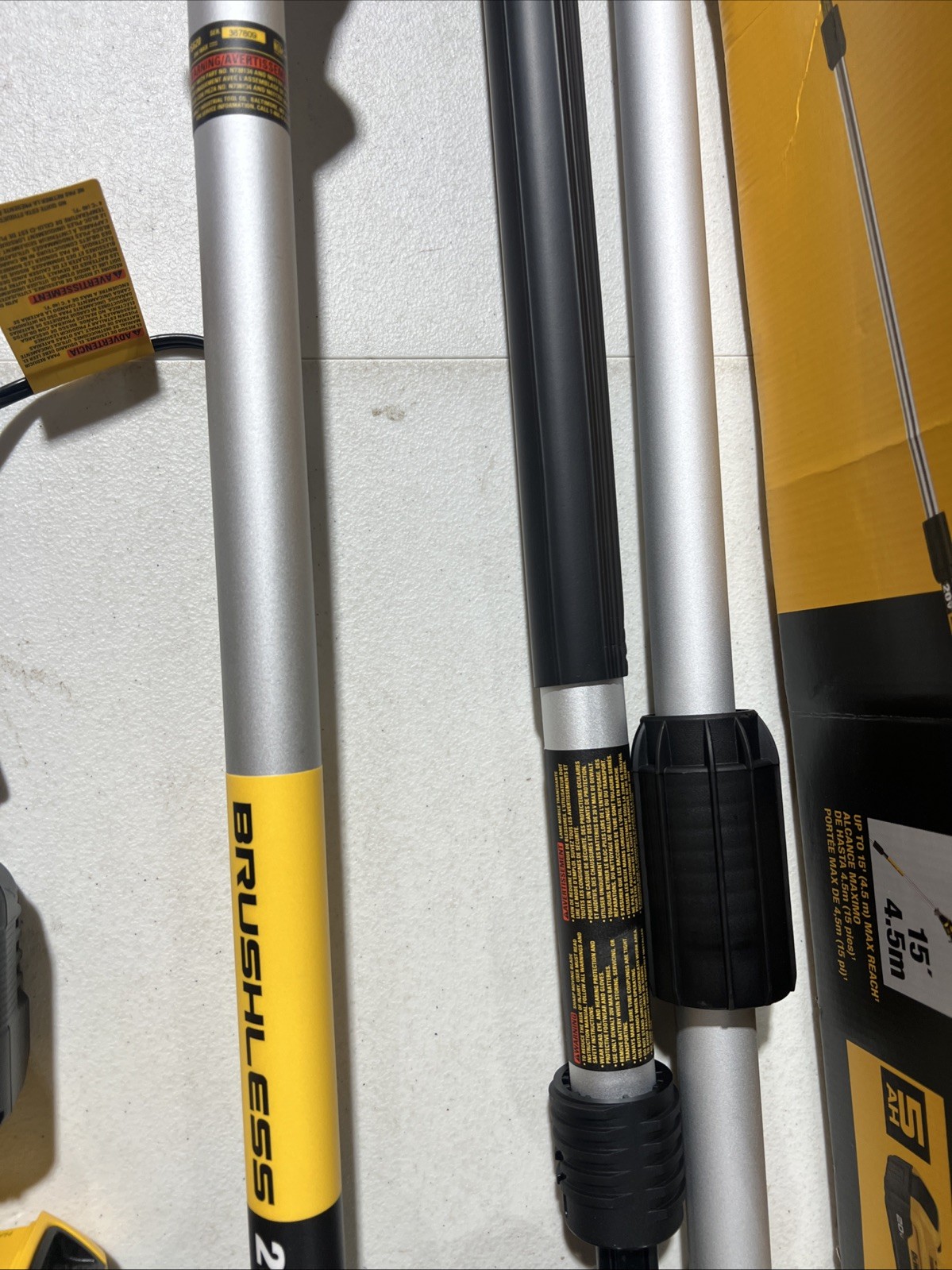 DeWalt 20V XR MAX 8 inch Cordless Pole Saw Kit – DCPS620P1