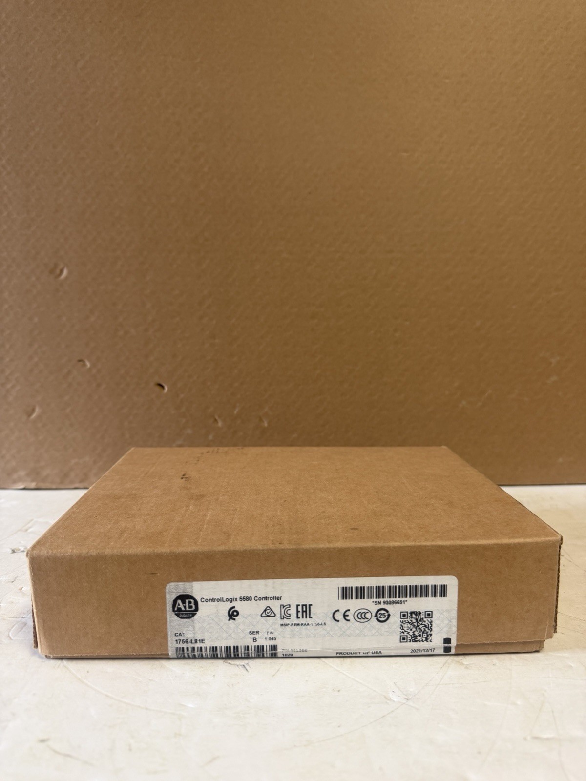 Allen-Bradley 1756-L81E ControlLogix 5580 Controller 3MB Processor Ser B FW1.045
