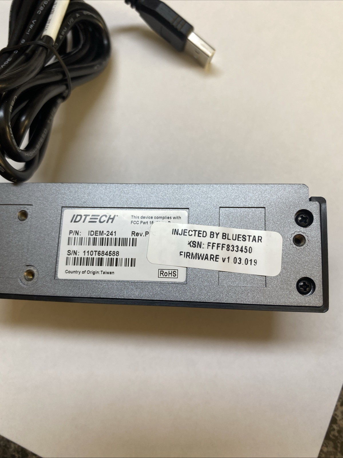 ID Tech Augusta USB HID MSR & EMV Magnetic Swipe Card Reader IDEM-241 Open Box