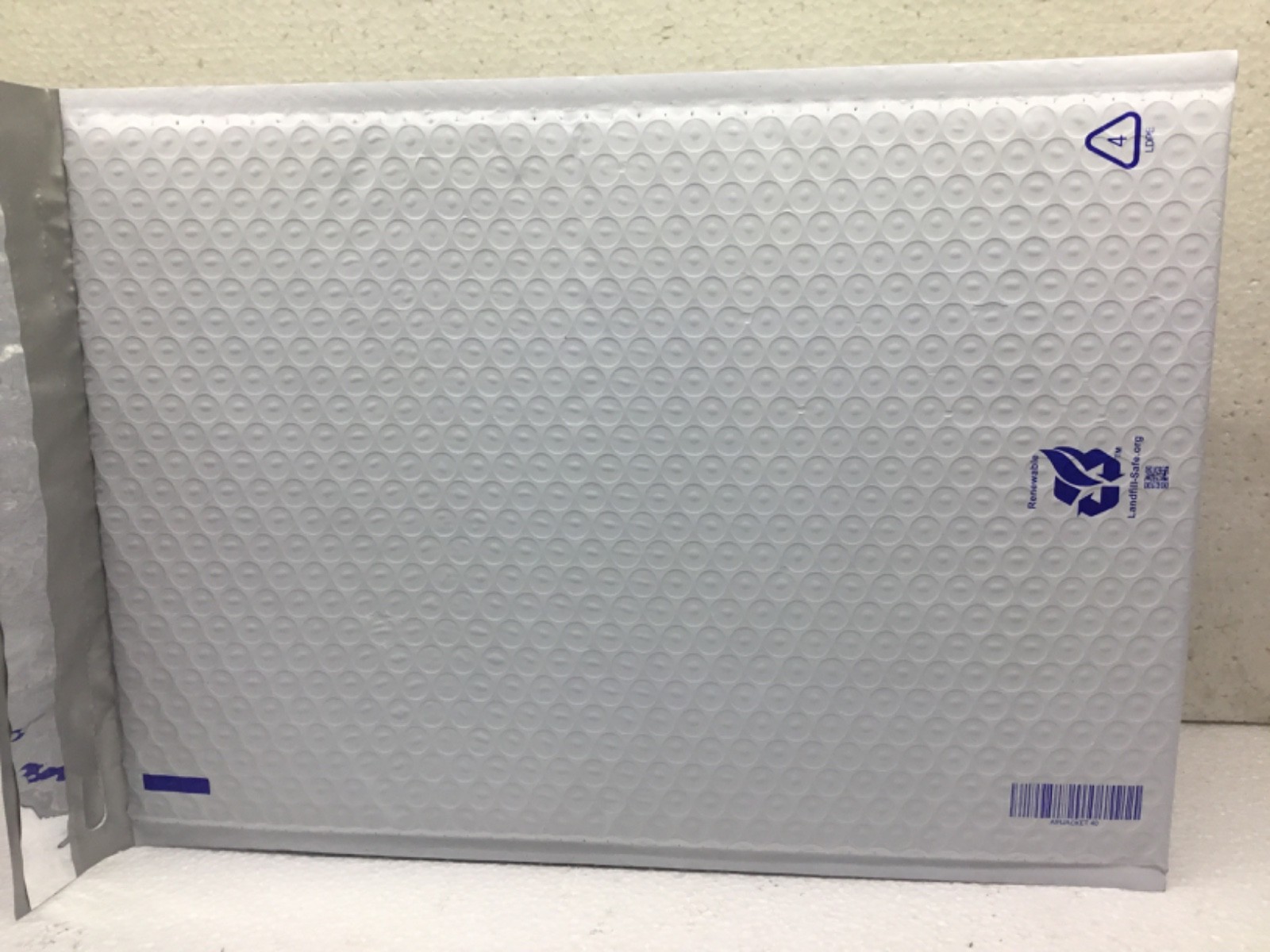 12 lot eBay Branded Shipping Supplies Padded Airjacket Bubble Envelopes 9×13