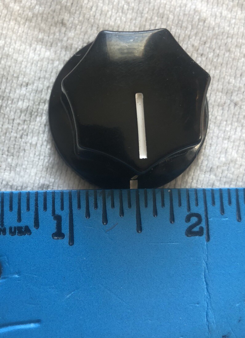 2pk RadioShack 274-407A 1-1/4″ Hexagonal Control Knobs