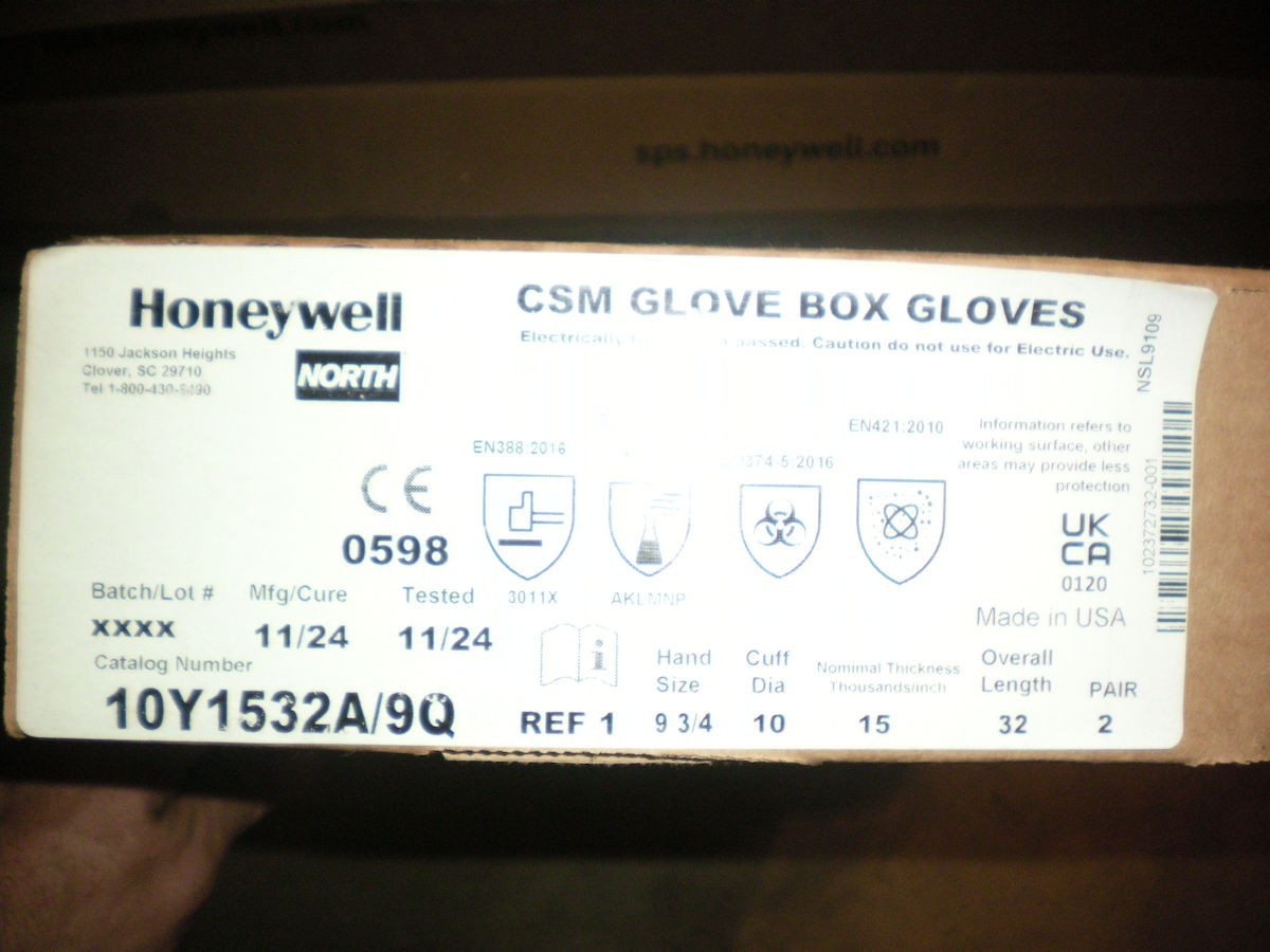 2pr. 2024 Honeywell (10Y1532A/9Q) CSM Glove Box Gloves 32” x 9-3/4 Ambidextrous