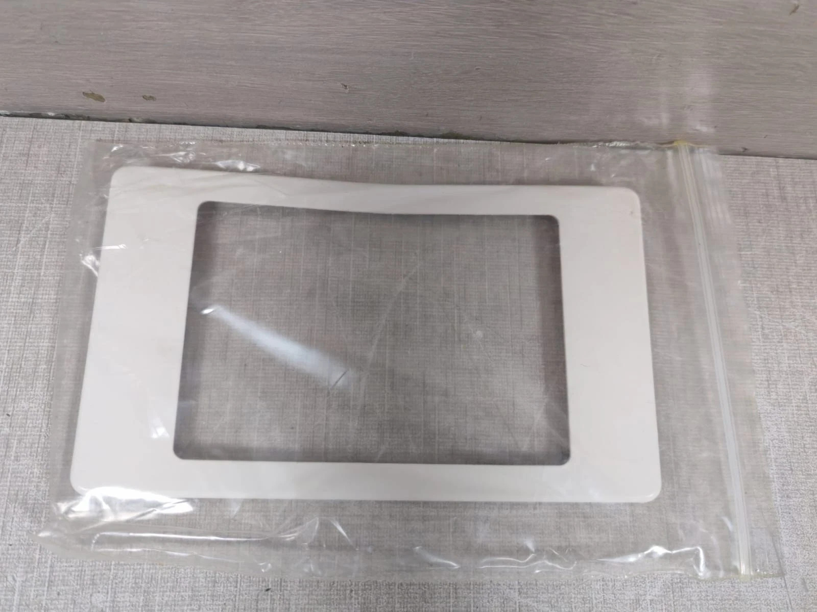 HELVAR 9240 Touch Panel S/W V3.6.5 NEW WITH FILTHY BOX White