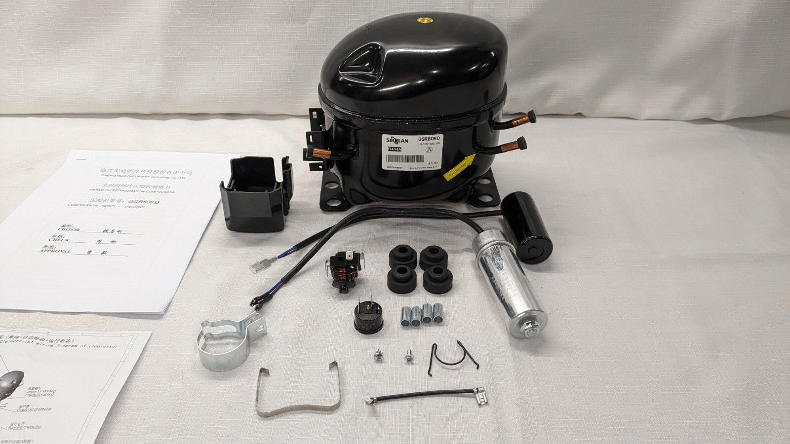 Sikelan GQR80KD 1/3hp 1945BTUs 110VAC R404a LBP / MBP Refrigeration Compressor