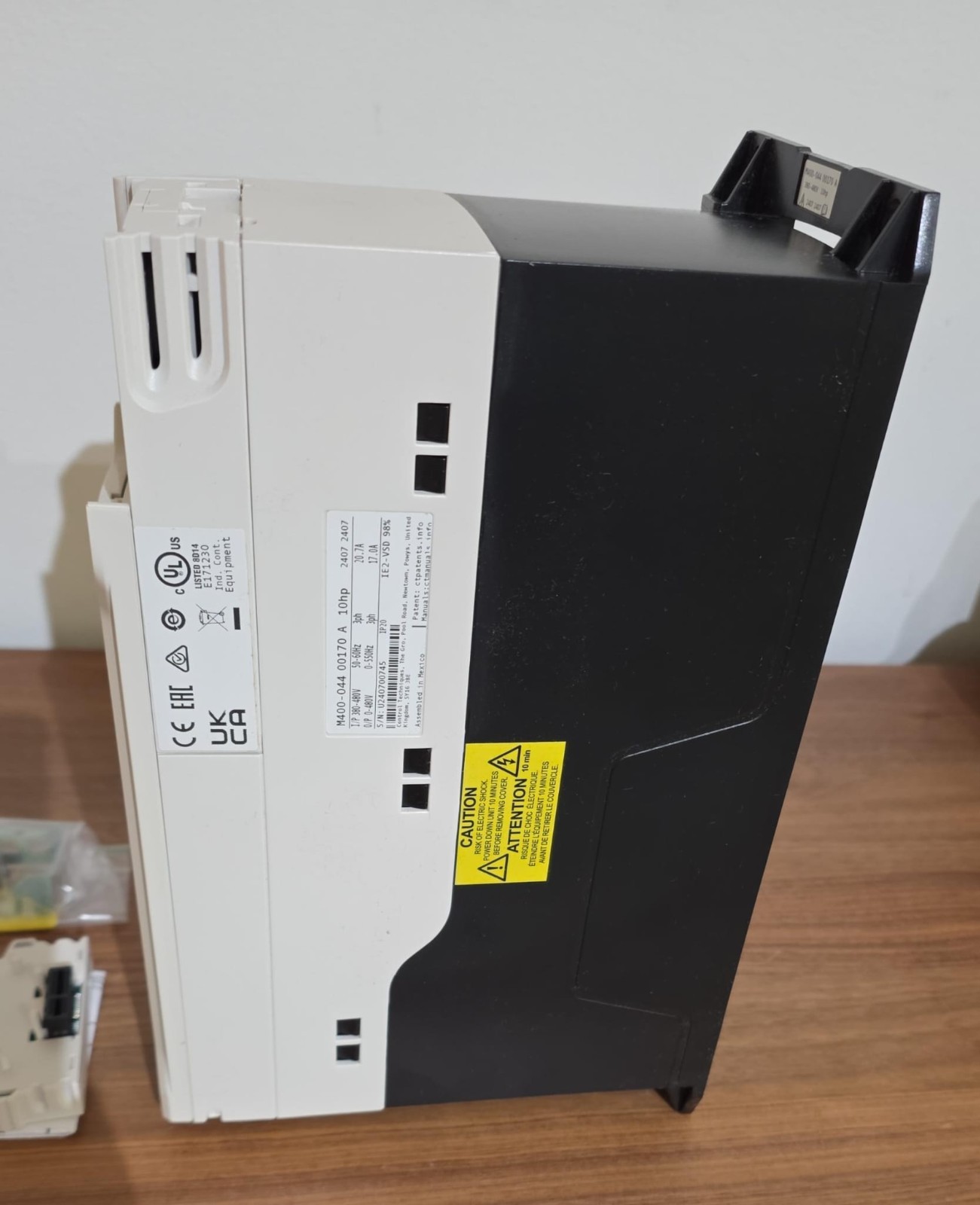 UNIDRIVE CONTROL TECHNIQUES M M400-044-00170 A101 01 AB100 10hp (NEW)