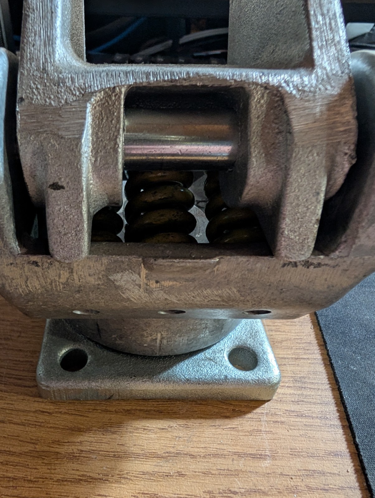 R.T. Laird C1275-L Heavy Duty Shock Absorbing Castor