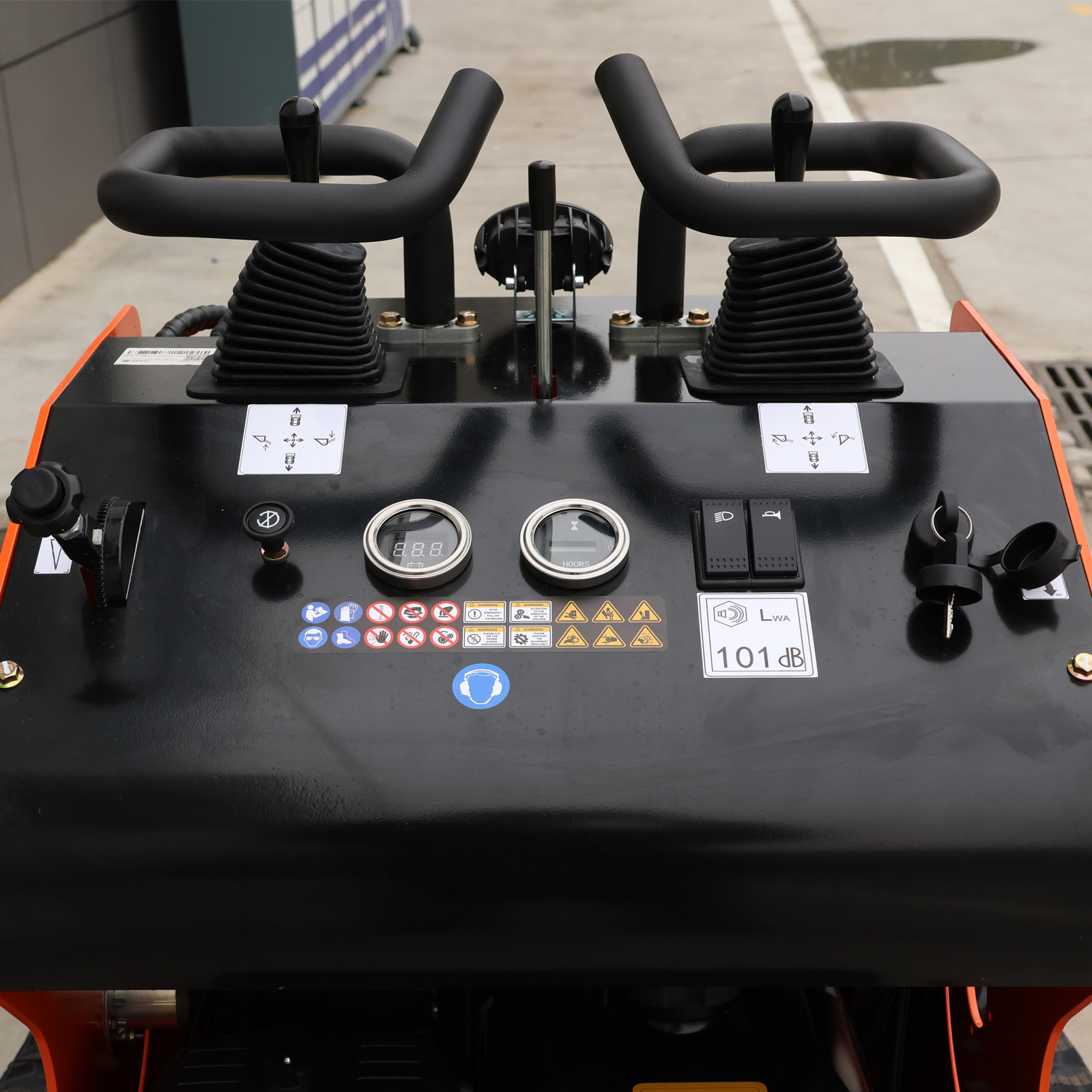 13.5HP Mini skid steer loader B&S engines Hydraulic System for sale USA STOCK