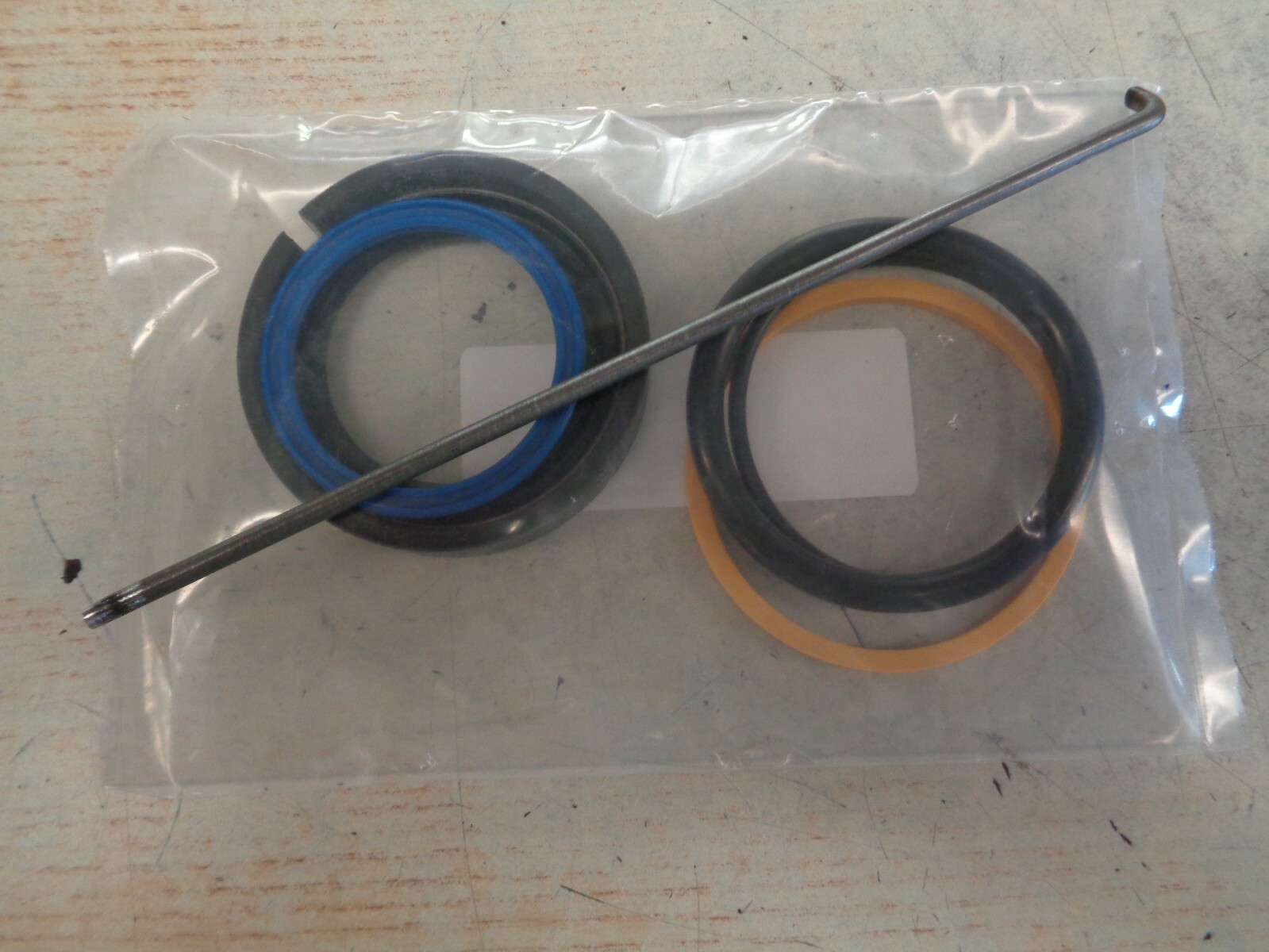 SML36848 replacement Seal Kit fits some New Holland loaders (See description)